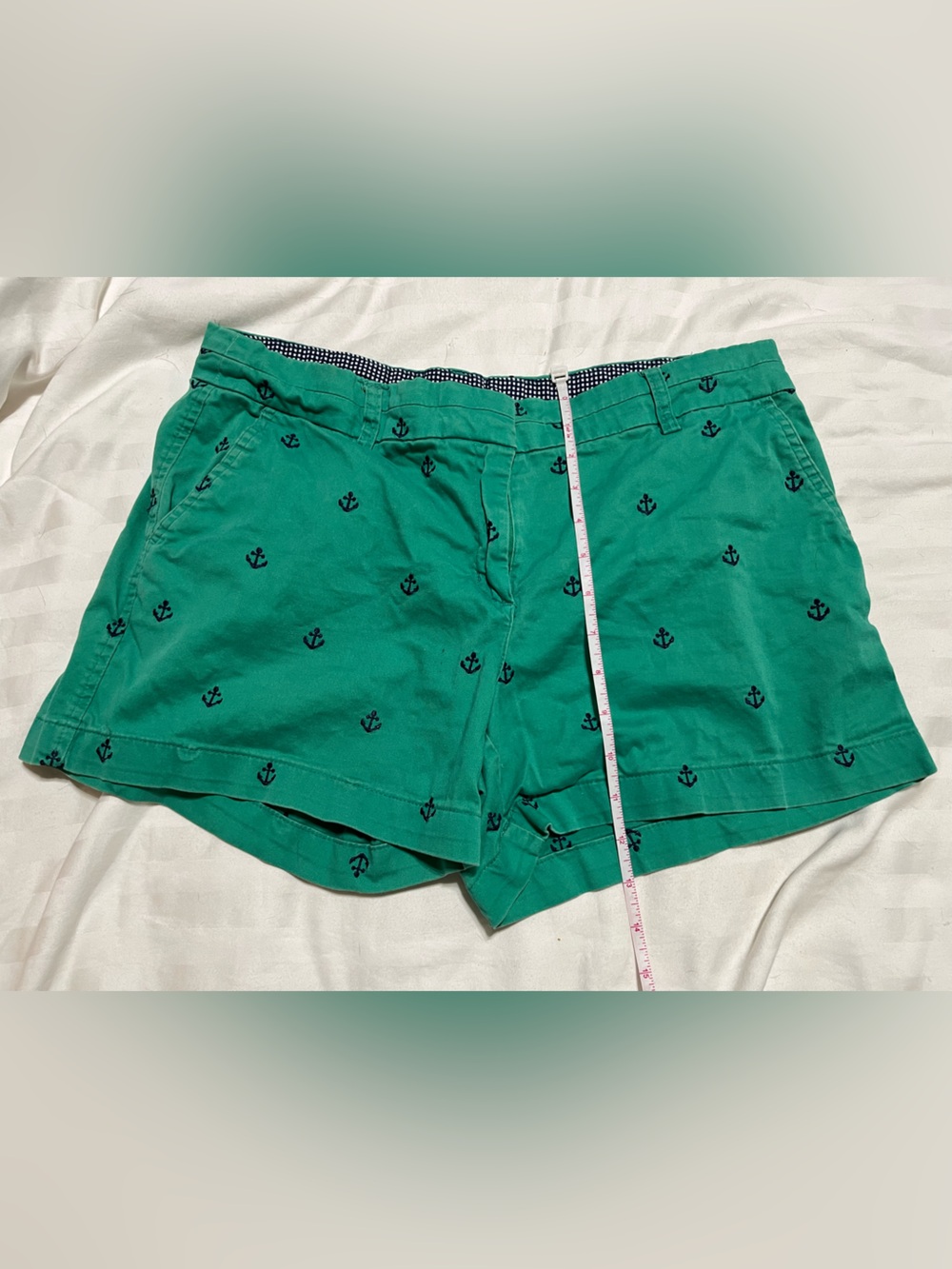 Green Anchor Embroidered Women’s Shorts
16-10